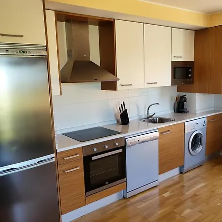 Del Pirineo Apartment Salas Bajas